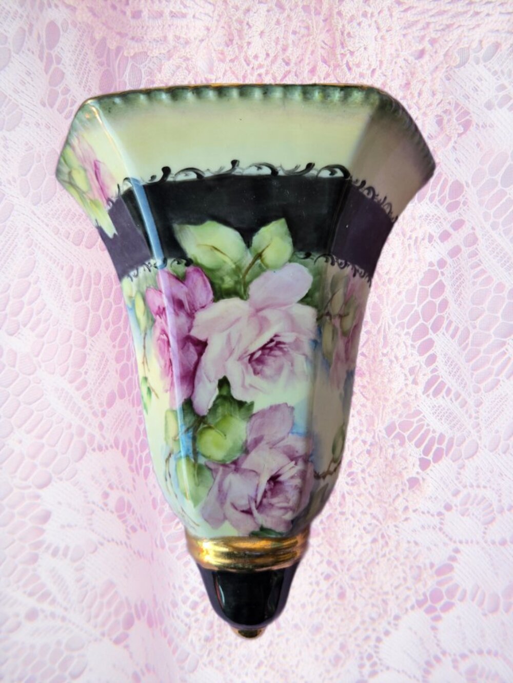 Vintage Hand Painted Roses Victorian-style Wall Pocket Romantic Art Cottagecore